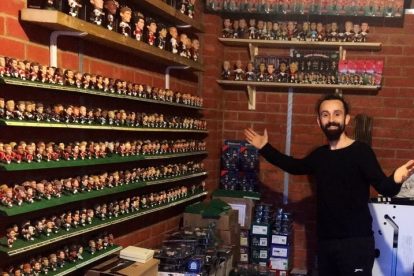 Michael Kennard: a Collector of Corinthian Football Figures and Friend of the Stars