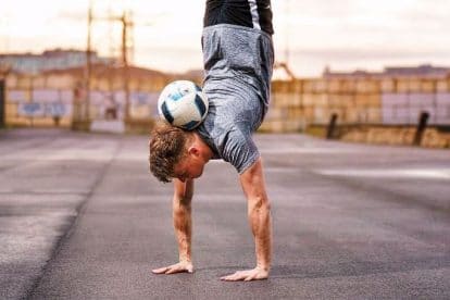 Top 10 football freestylers