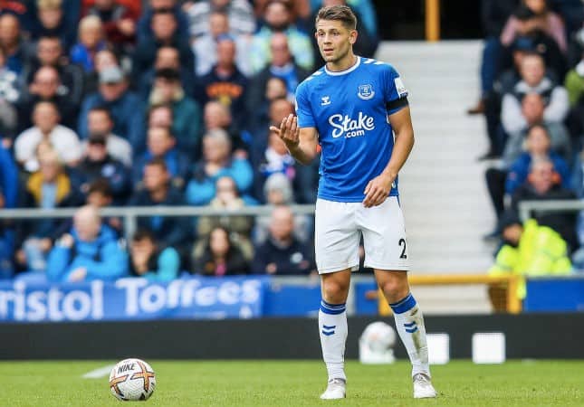 Everton defender not giving up on England 2022 World Cup place 1 England