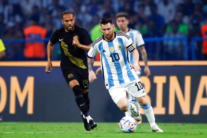 Lionel Messi breaks yet another record with 17-minute hat-trick in Argentina rout 2 Messi