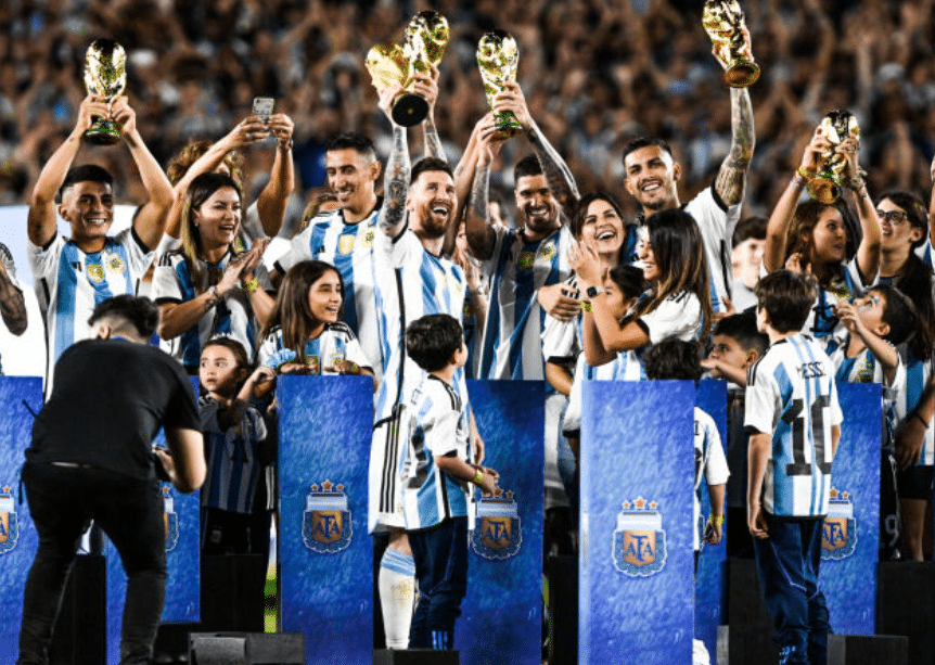 Lionel Messi Hits Yet Another High on Argentina’s Return Home
