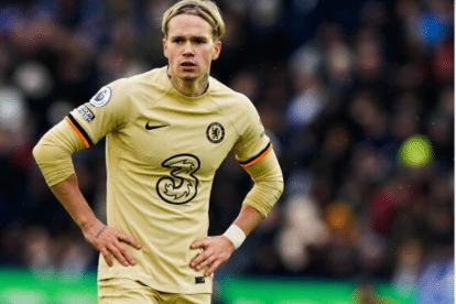 Chelsea’s Mudryk Comes Under Fire for Wembley Performance