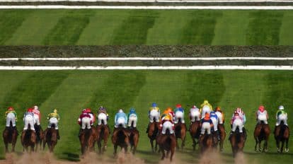 How Many Horses Died in Today’s Grand National? Tragedy strikes at Aintree