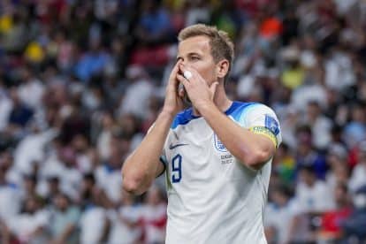 Dyche attributes Kane’s broken eyelash for Doucoure red card