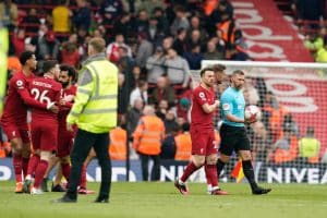 Linesman Hatzidakis finally breaks silence after Robertson elbow 1 robertson incident