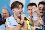 &ldquo;Drunk&rdquo; Grealish Steals the Show at Man City Parade: fans react on Twitter