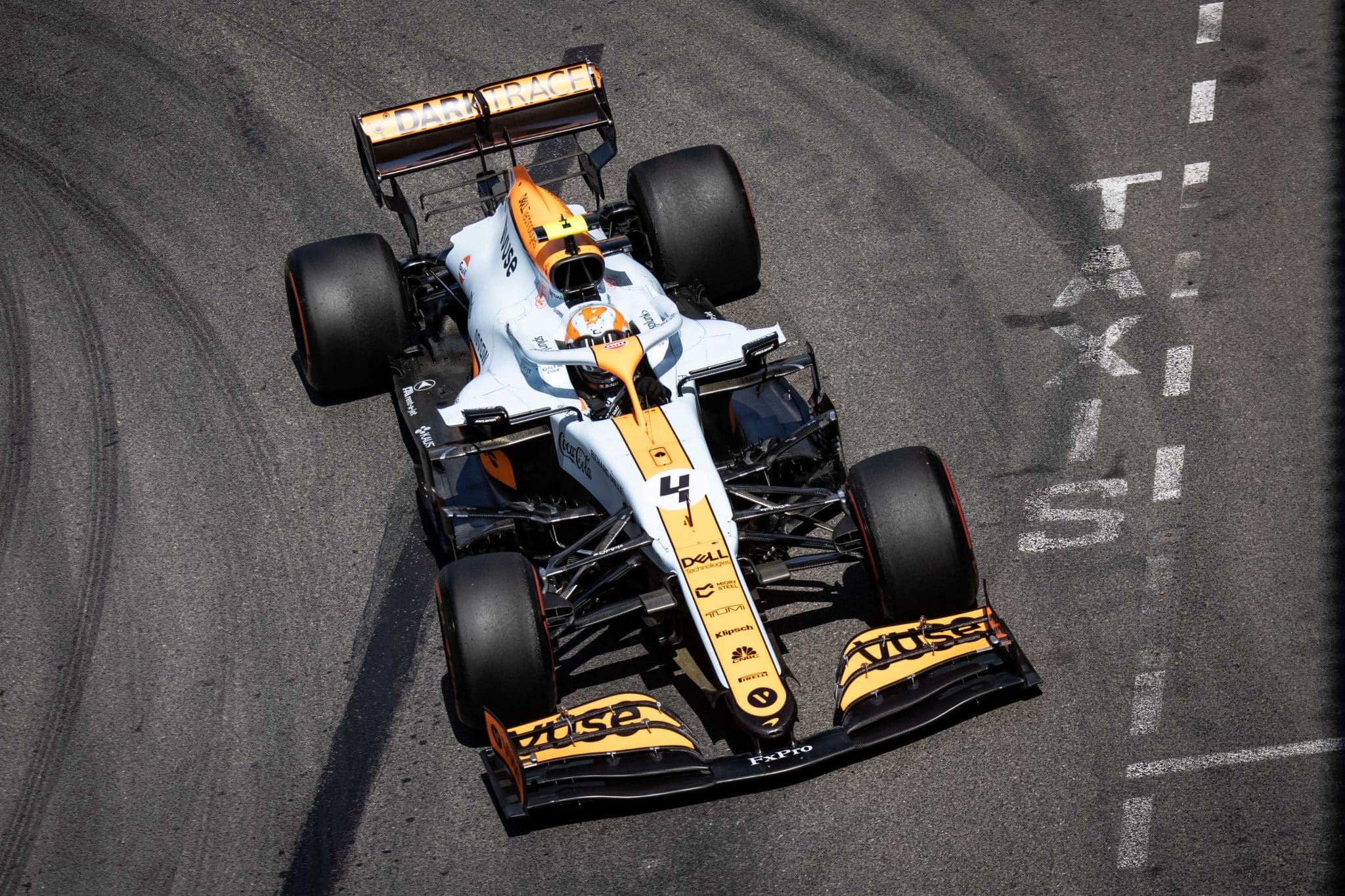 The best special liveries of the past 20 years in Formula 1 5 Lando Norris with his McLaren painted in the colors of Gulf