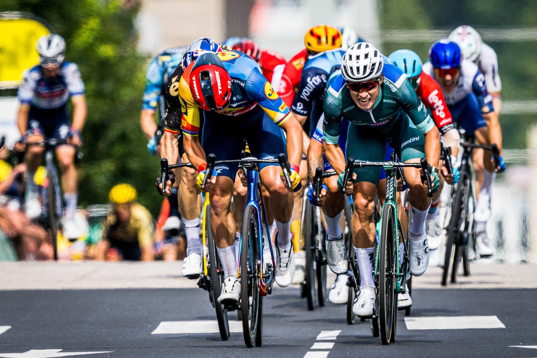 Sprint finish 2 scaled