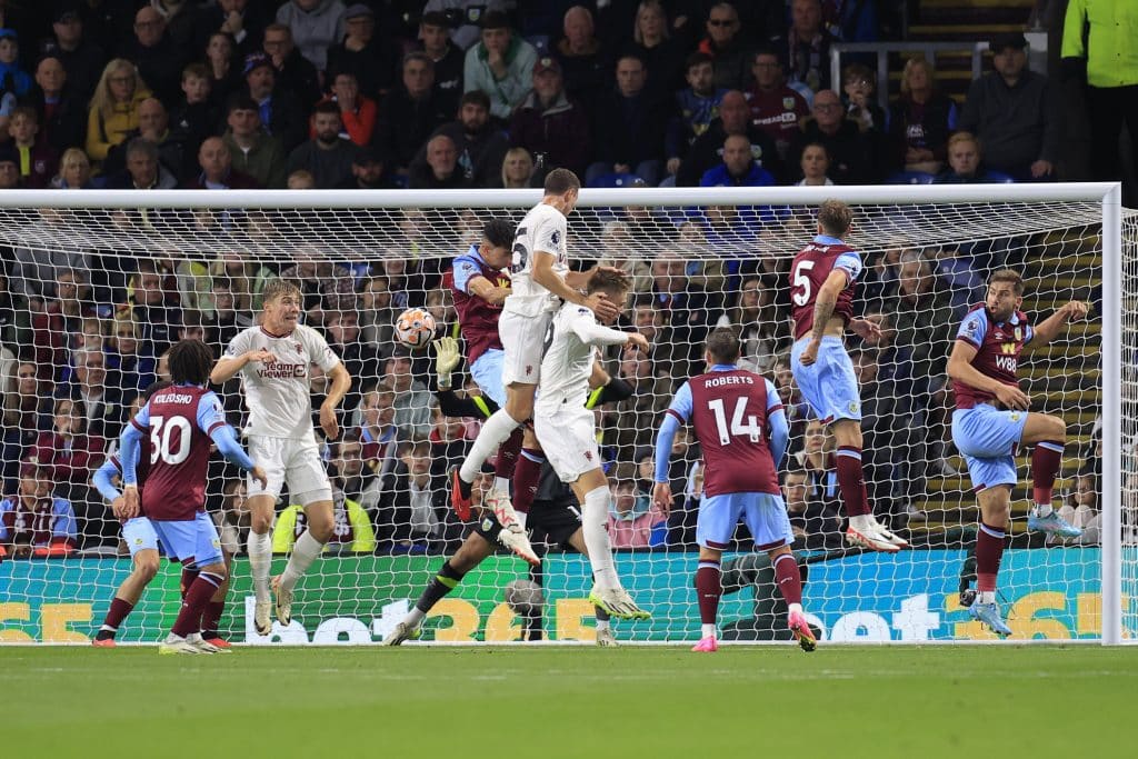 United vs Burnley player ratings: Red devils seize 1-0 win