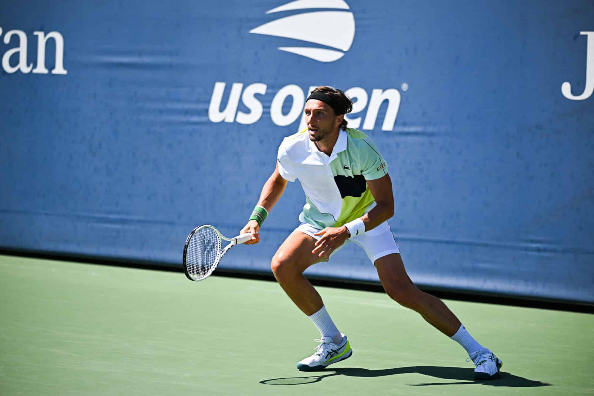 Marcos Giron vs Arthur Rinderknech