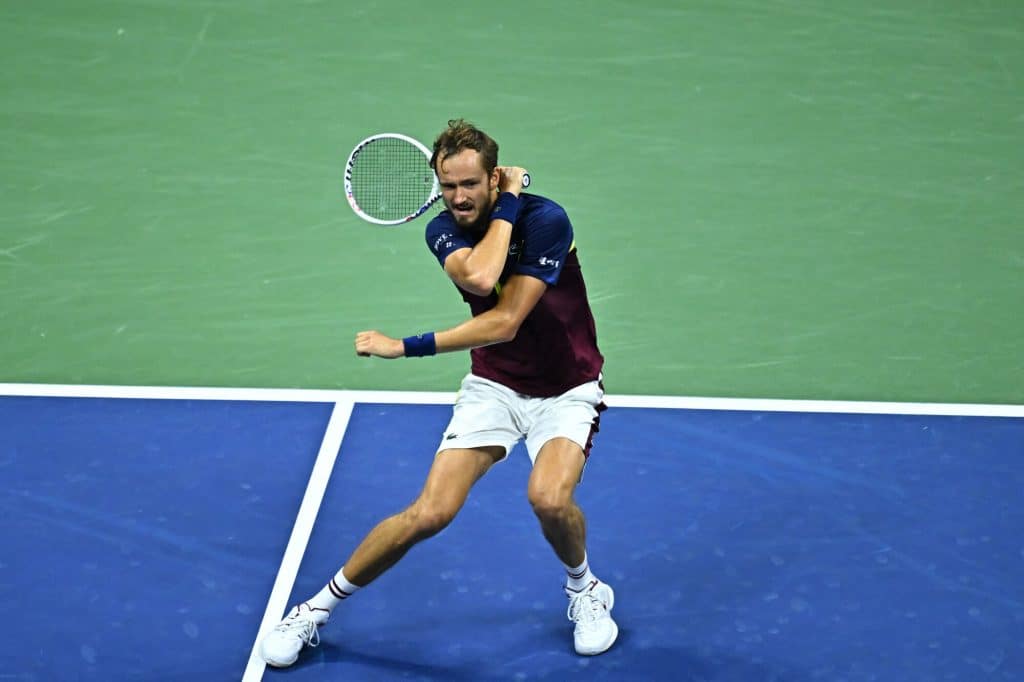 Tommy Paul vs Daniil Medvedev