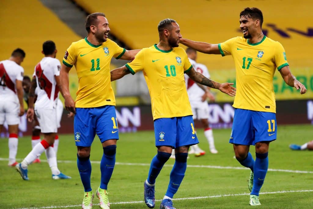 Peru vs Brazil TV coverage and live streaming options 1 Neymar, Everton & Paquetá celebrate