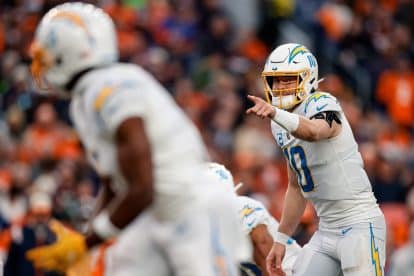 Los Angeles Chargers vs Miami Dolphins prediction and odds