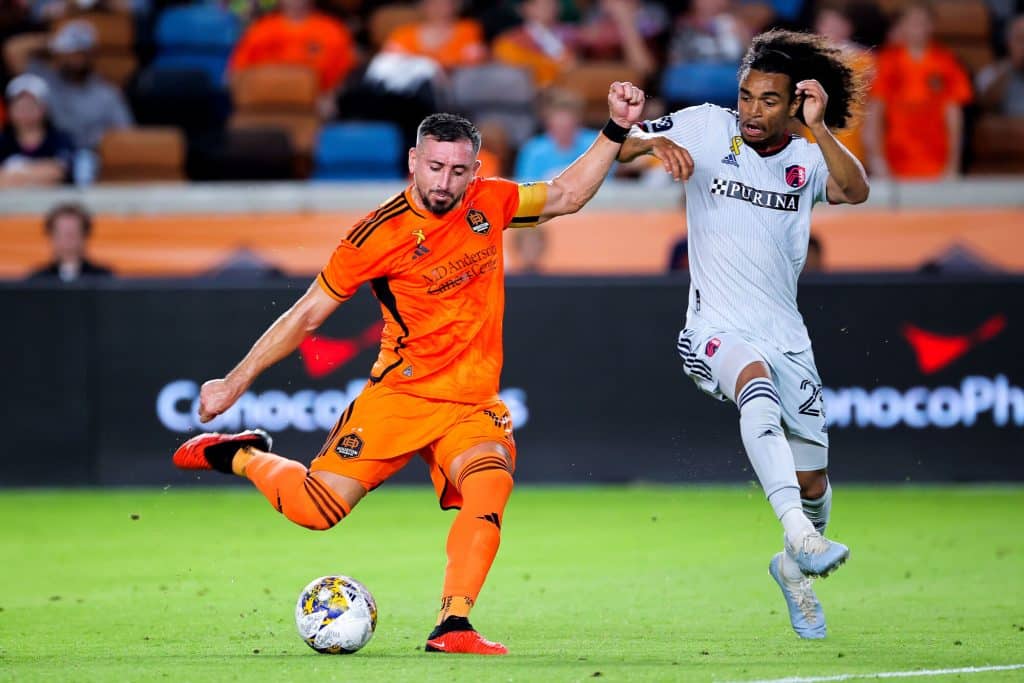 Houston Dynamo vs Vancouver Whitecaps Predicted Lineups: Close Contest Between Evenly Matched Teams? 1 Houston Dynamo FC midfielder Hector Herrera
