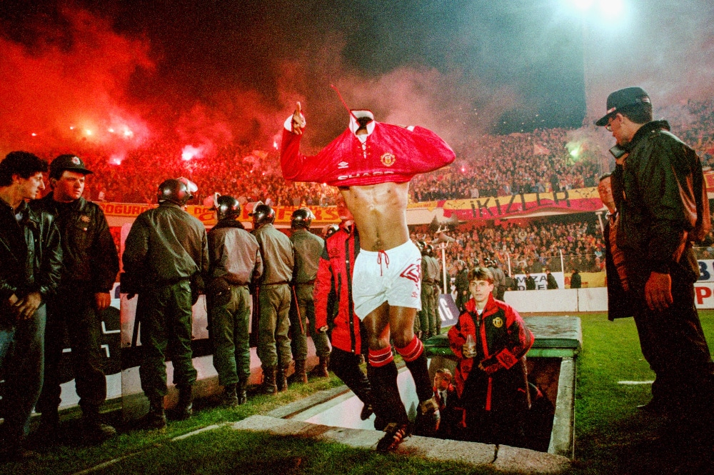 Man United v Galatasaray 1993 – Remembering a terrifying thriller 3 Galatasaray fans