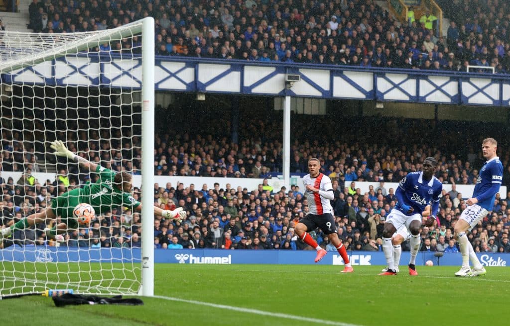 Luton Town vs Burnley predicted lineups: Will Morris continue his scoring streak? 5 ICONSPORT AP 12559678