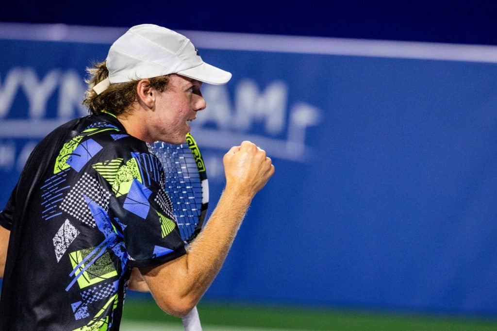 Alexander Zverev vs Alex Michelsen prediction and odds: Australian Open 2024 2 Zverev vs Michelsen prediction Australian Open