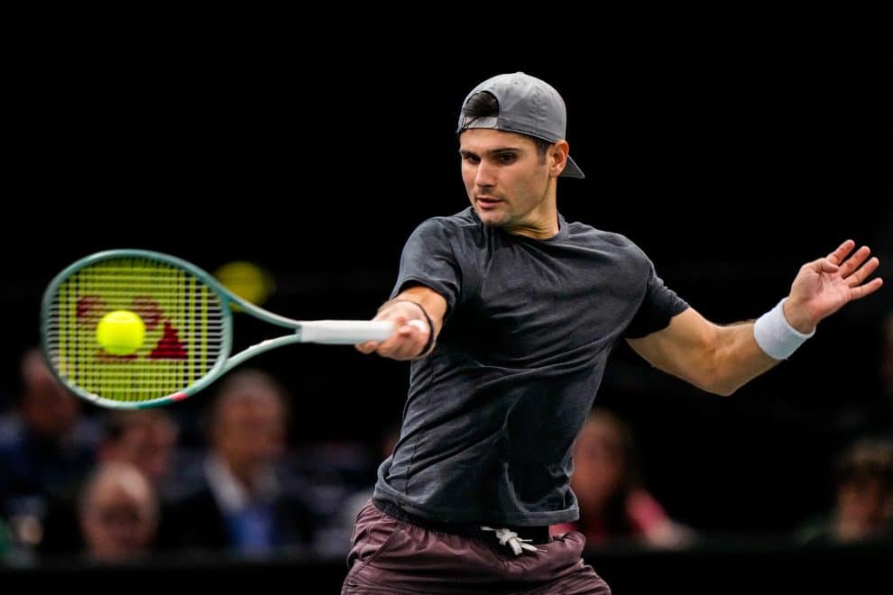 Taylor Fritz vs Marcos Giron prediction and odds: Delray Beach Open 2024 1 Taylor Fritz vs Marcos Giron prediction and odds: Delray Beach Open 2024