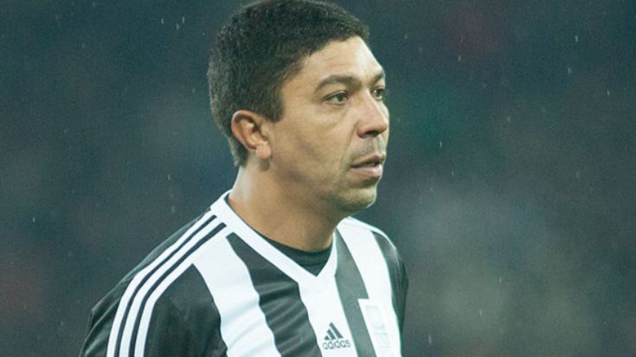 Giovane Elber Bayern Munich S Samba Striker Pundit Feed