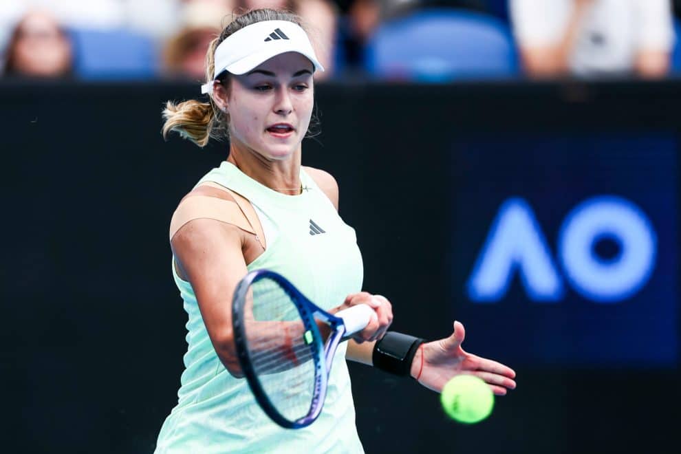 Anna Kalinskaya vs Qinwen Zheng prediction and odds: Australian Open